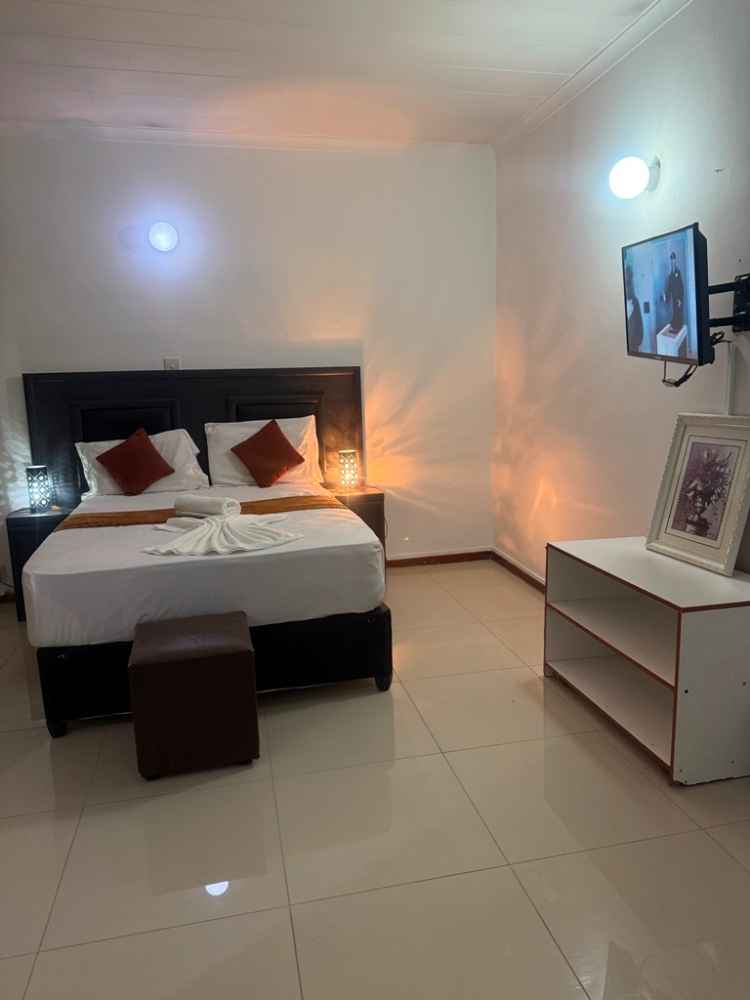 Hotel Crystal Palace product image