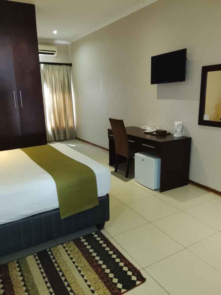 Hotel 87 (Fmr. Emerald Hotel) product image