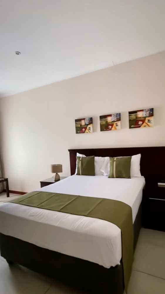 Emerald Hotel product image