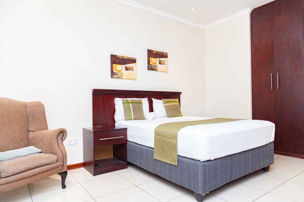 Emerald Hotel product image