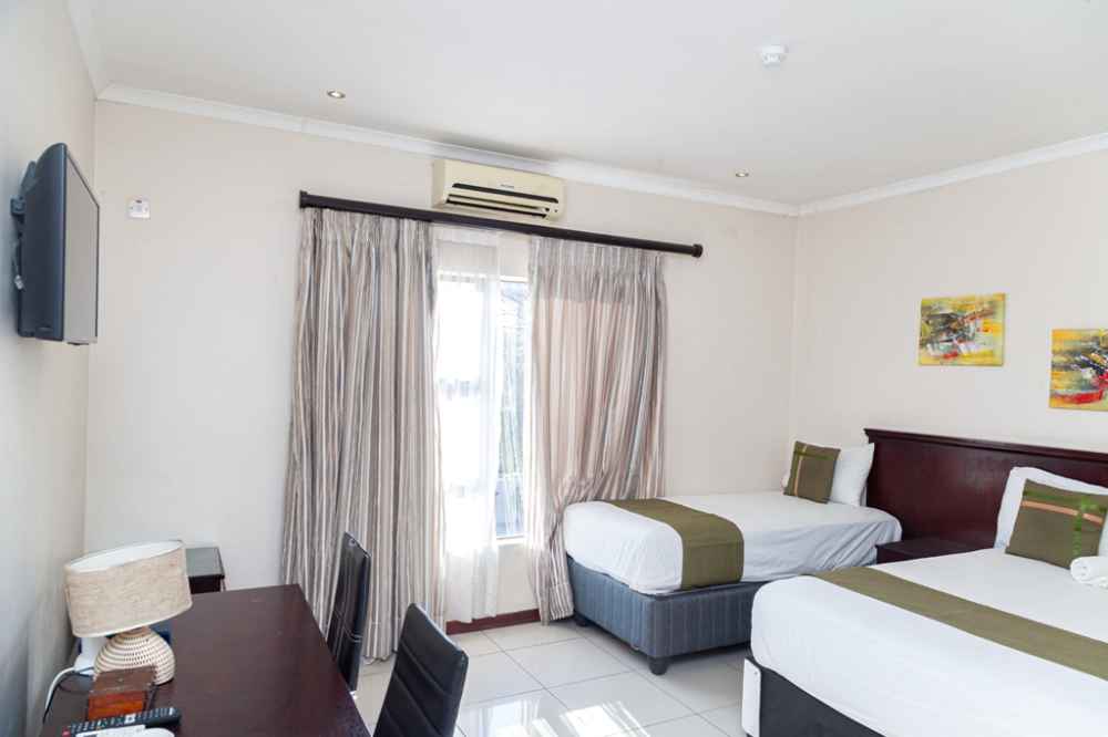 Emerald Hotel product image